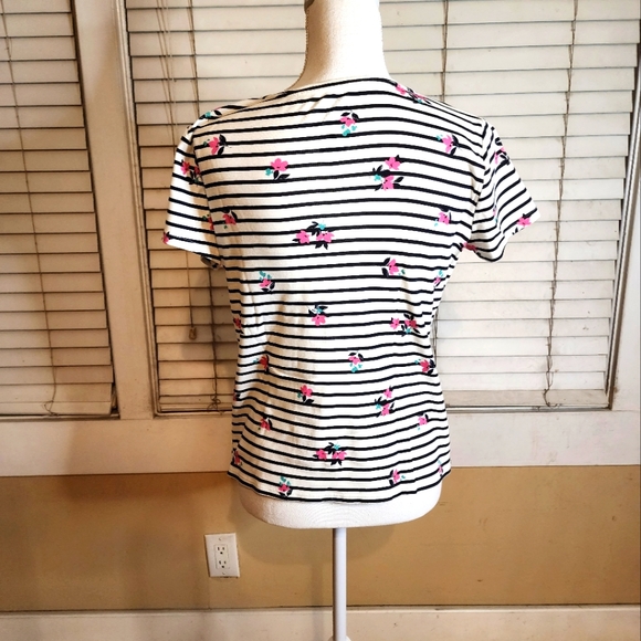 Croft and Barrow Women's Floral Graphic Design T-shirt - Picture 8 of 10